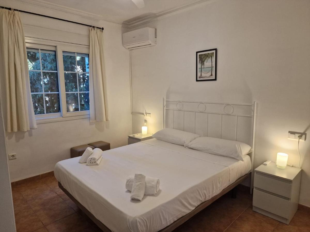 Apartamento Burriana Beach Nerja Ngoại thất bức ảnh