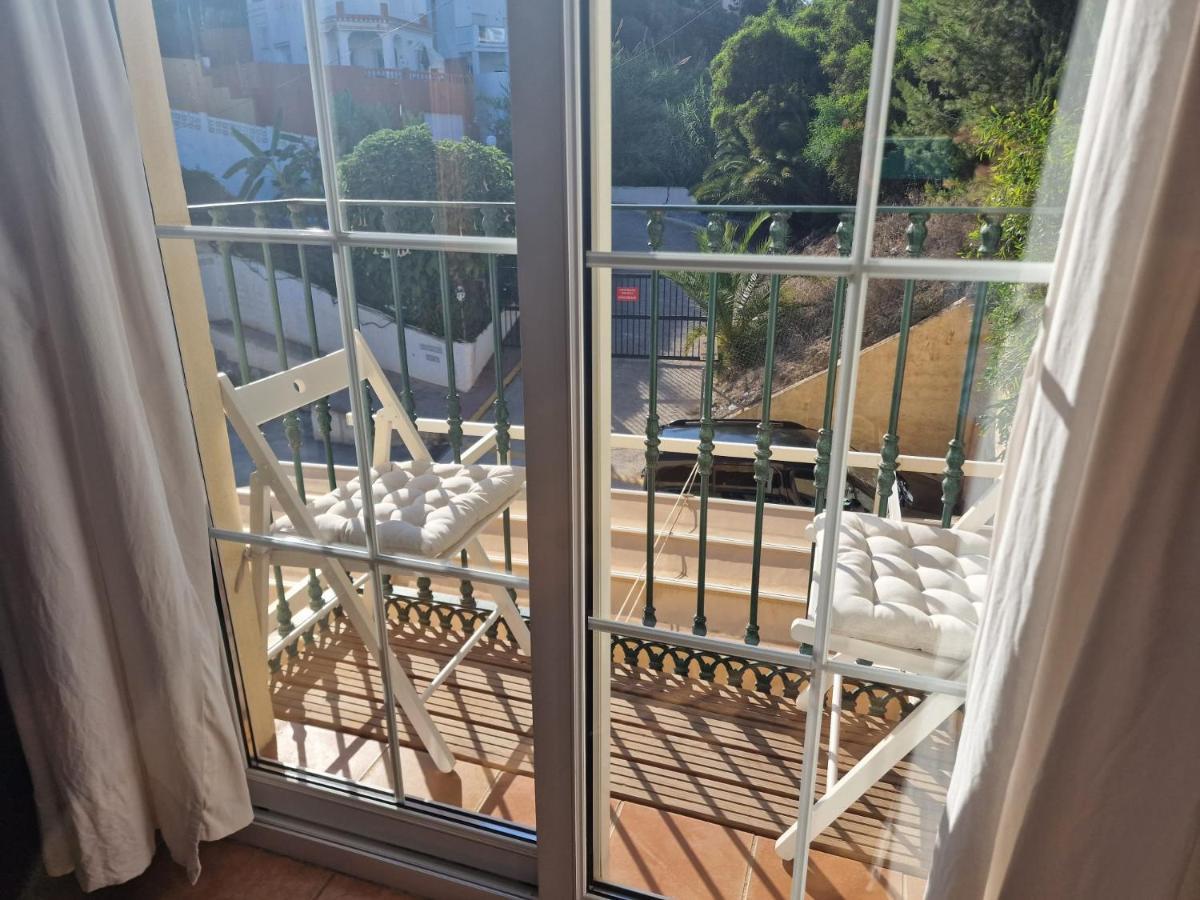 Apartamento Burriana Beach Nerja Ngoại thất bức ảnh