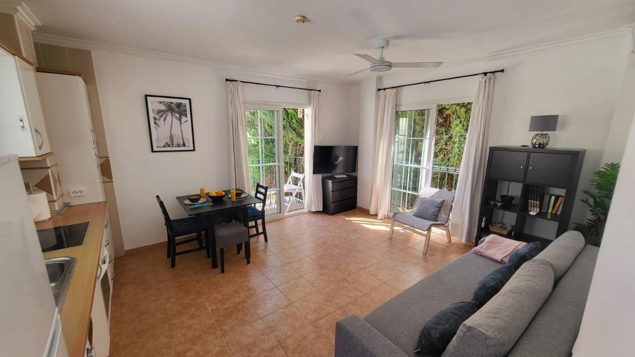 Apartamento Burriana Beach Nerja Ngoại thất bức ảnh